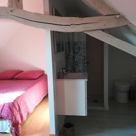 Chambre Chez L'Habitant Trangé Exterior foto