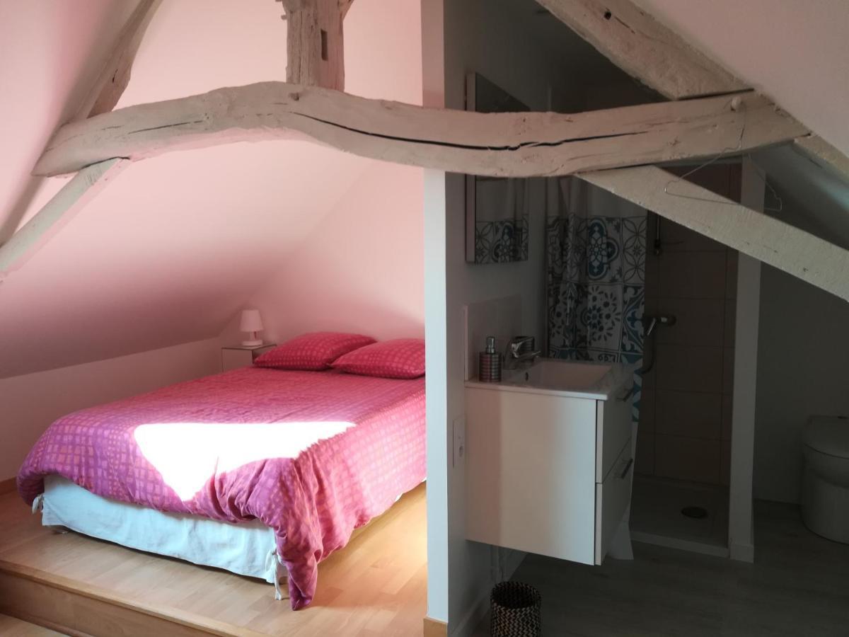 Chambre Chez L'Habitant Trangé Exterior foto